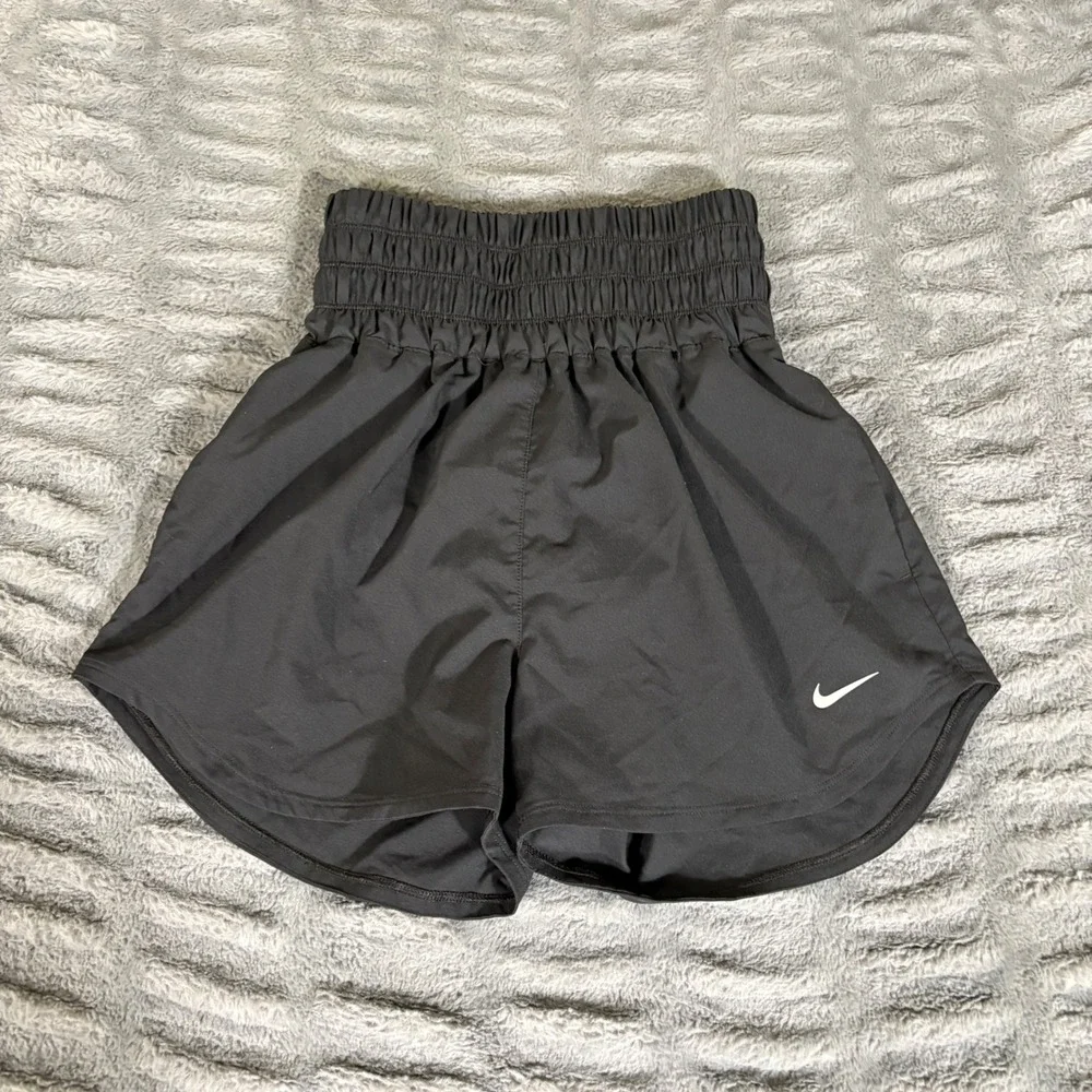 Nike One Dri-FIT High-Rise 3in Brief-Lined Shorts Black DX6642-010 Womens XS